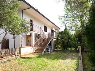 Bilocale in Affitto a Settingiano, 430€, 75 m²