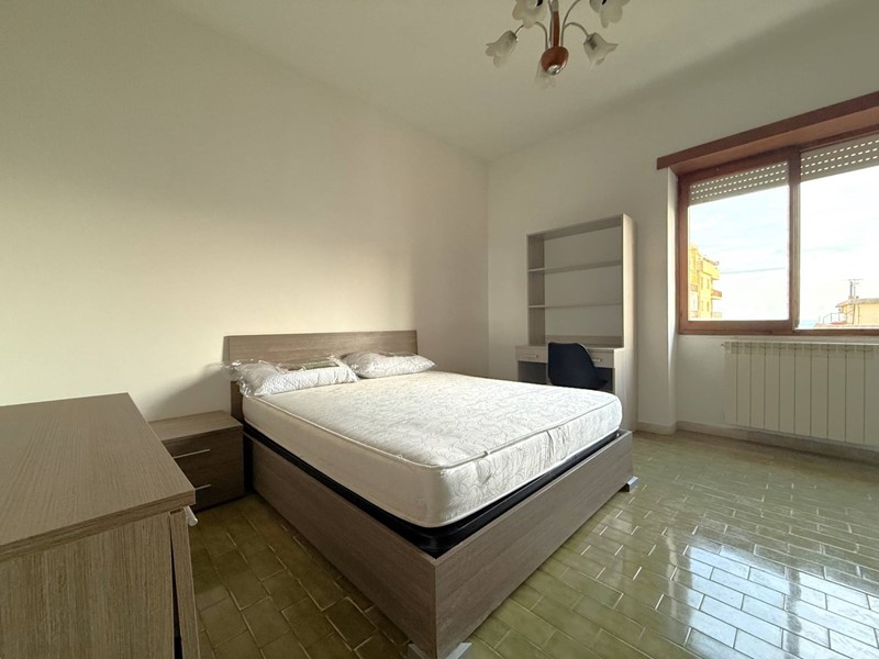 Stanza in Affitto a Catanzaro, 275&euro;, 90 m²