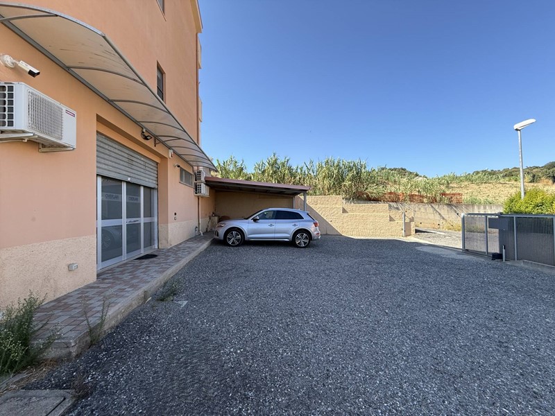 Ufficio in Vendita a Catanzaro, 115'000&euro;, 125 m²