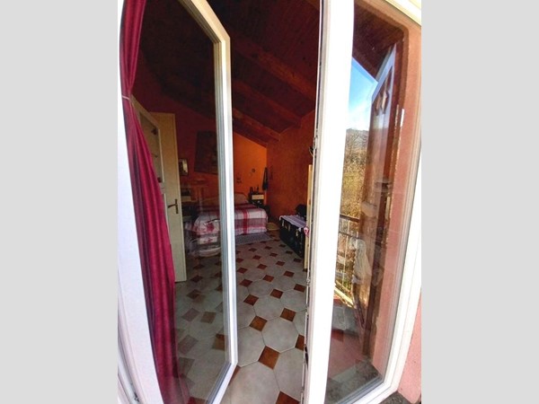 Villa in Vendita a Giaveno, 89'000&euro;, 130 m²