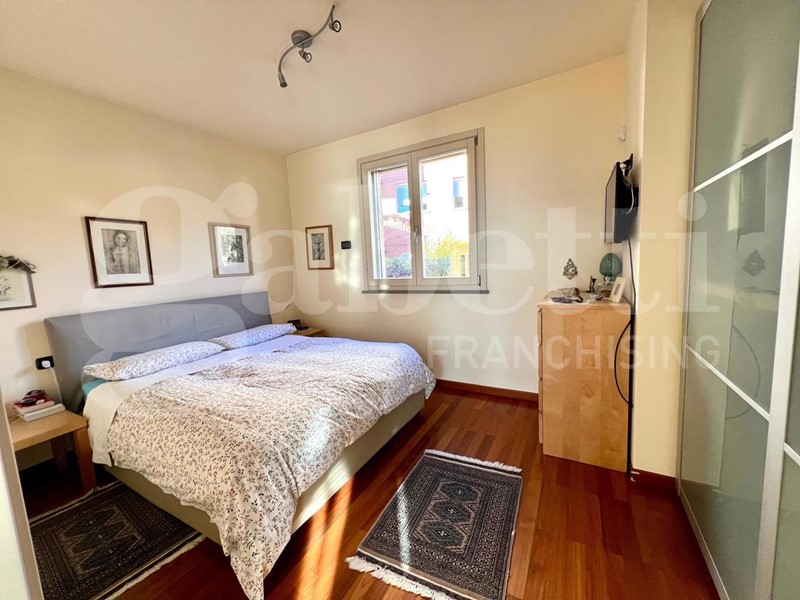 Villetta a schiera in Vendita a Lecco, 545'000&euro;, 251 m², con Box