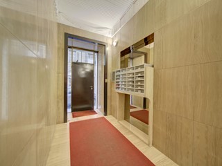 Bilocale in Vendita a Torino, 225'000€, 53 m², arredato