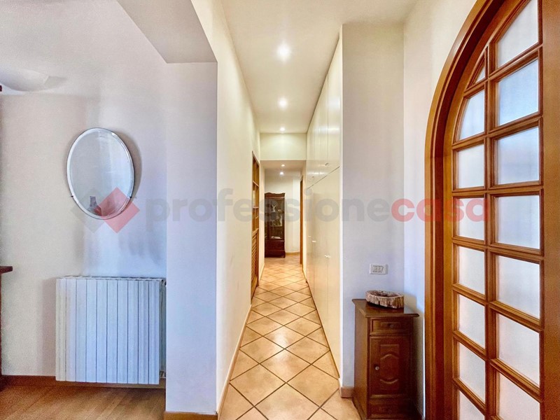 Appartamento in Vendita a Roma, 629'000€, 150 m²