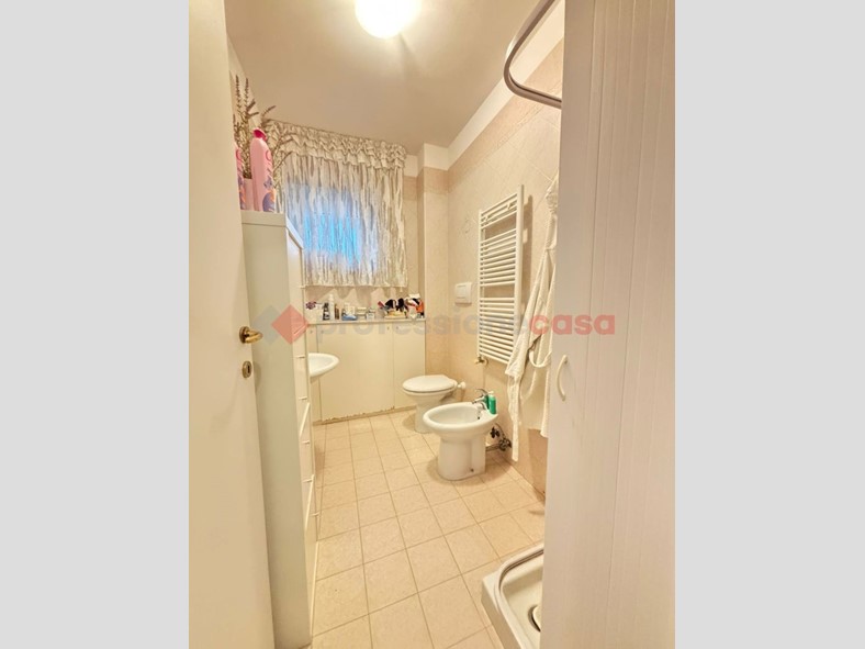 Quadrilocale in Vendita a Bari, 290'000€, 117 m²