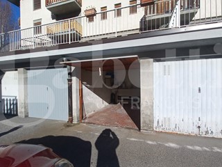 Monolocale in Vendita a Oulx, 70'000&euro;, 30 m², arredato, con Box