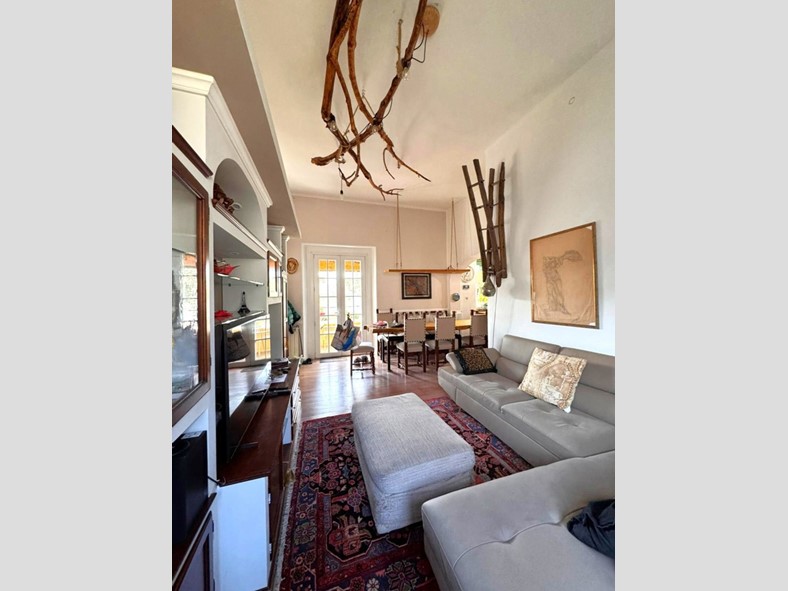 Quadrilocale in Vendita a San Giorgio su Legnano, 180'000&euro;, 120 m²