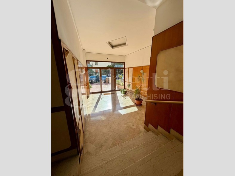 Trilocale in Vendita a Palermo, 255'000€, 110 m²