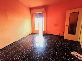 Appartamento in Vendita a Imperia, 185'000€, 110 m²