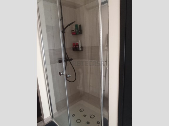 Appartamento in Vendita a Caltanissetta, 170'000€, 177 m²