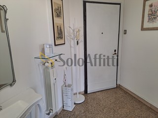 Bilocale in Affitto a Roma, 980€, 70 m², arredato
