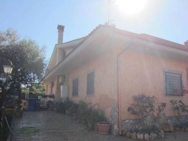 Casa Indipendente in Vendita a Roma, zona CORCOLLE, 50'688&euro;, 115 m²