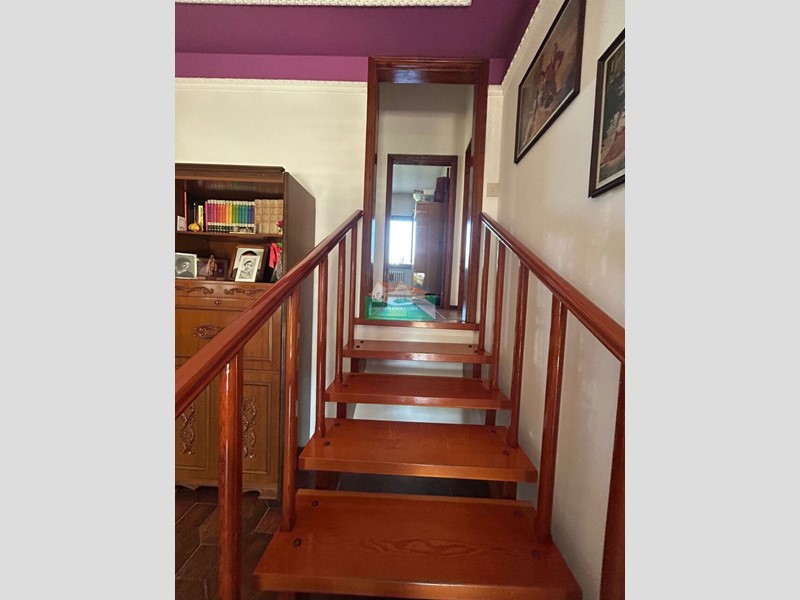 Casa Indipendente in Vendita a Ravenna, 370'000&euro;, 350 m², arredato, con Box