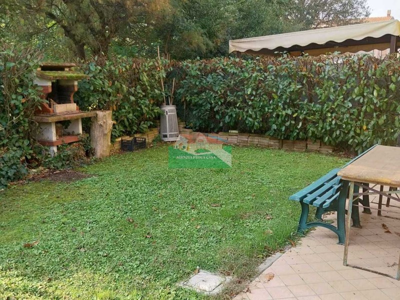 Trilocale in Vendita a Ravenna, 210'000€, 70 m², arredato, con Box