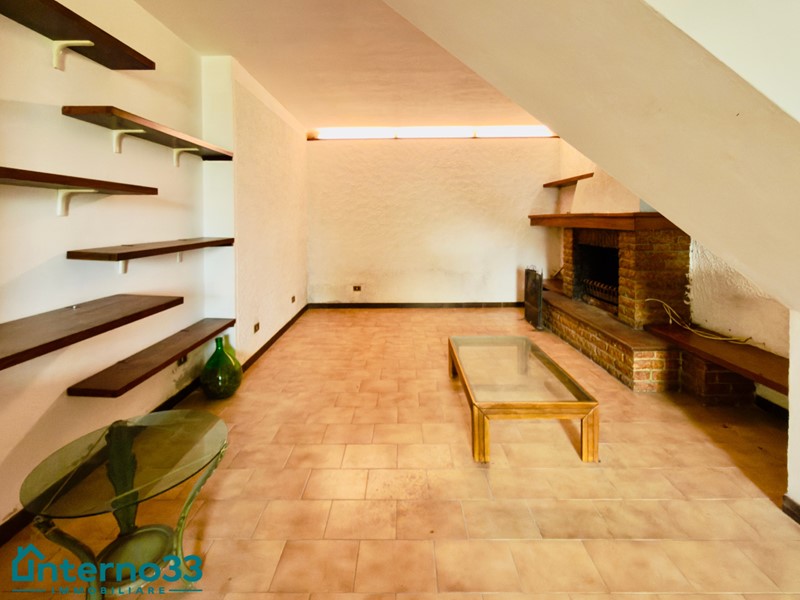 Casa Semi Indipendente in Vendita a Vezzano Ligure, zona Bottagna, 110'000&euro;, 140 m², con Box