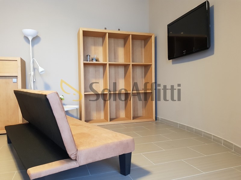 Trilocale in Affitto a Montesilvano, zona Warner Village, 650€, 70 m², arredato