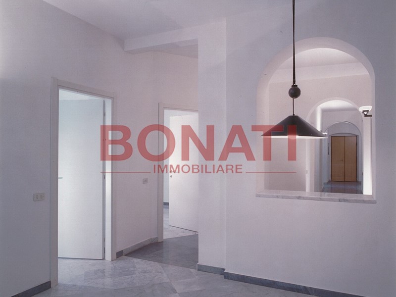 Appartamento in Vendita a La Spezia, zona Centro, 590'000€, 220 m²