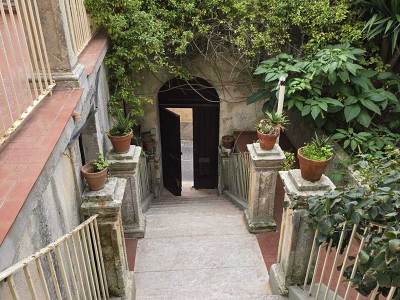 Casa Indipendente in Vendita a Palazzolo Acreide, 270'000&euro;, 250 m², con Box