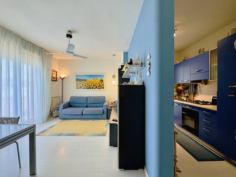 Quadrilocale in Vendita a Camaiore, zona Lido di Camaiore, 340'000&euro;, 75 m²