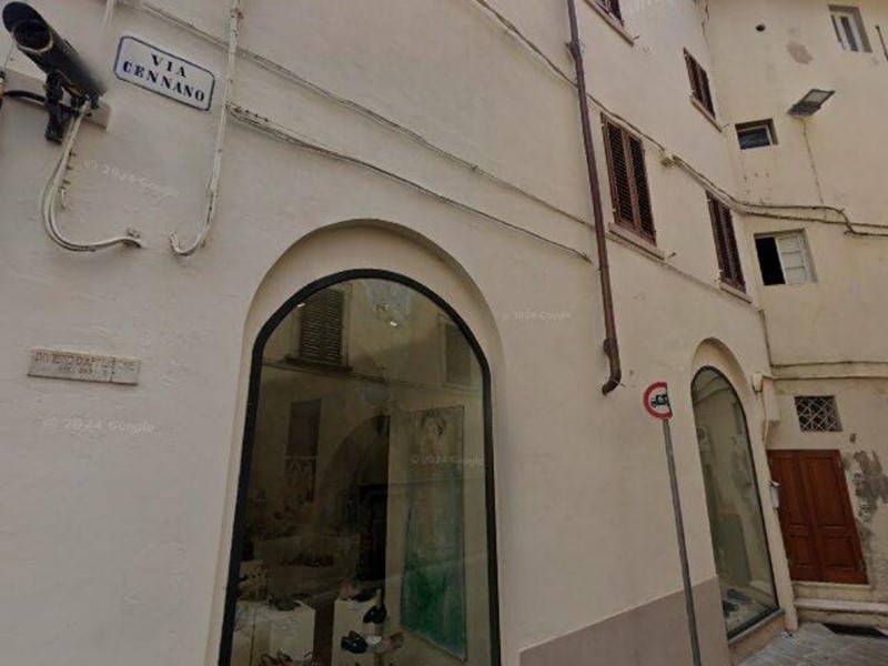 Appartamento in Vendita a Montevarchi, 26'000&euro;, 61 m²