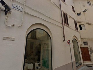 Appartamento in Vendita a Montevarchi, 26'000&euro;, 61 m²