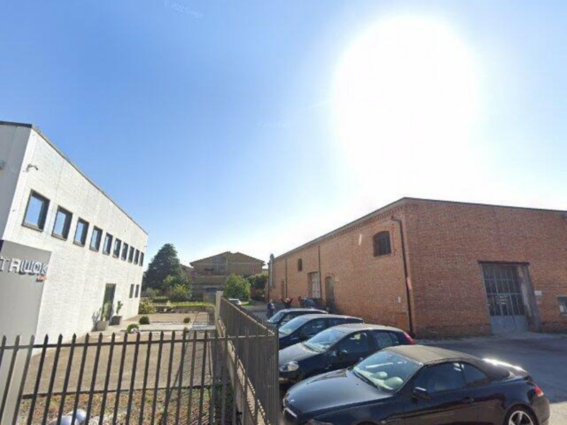 Magazzino in Vendita a Montepulciano, 133'000€, 788 m²