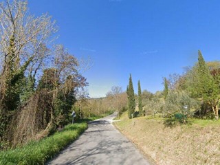 Ufficio in Vendita a Montepulciano, 108'000€, 179 m²