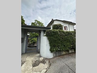 Quadrilocale in Vendita a Caponago, 93'742&euro;, 99 m², con Box