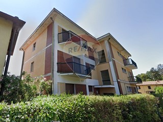 Bilocale in Affitto a Casciago, 570€, 88 m²
