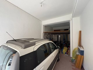 Magazzino in Vendita a Pisa, 92'000&euro;, 60 m²
