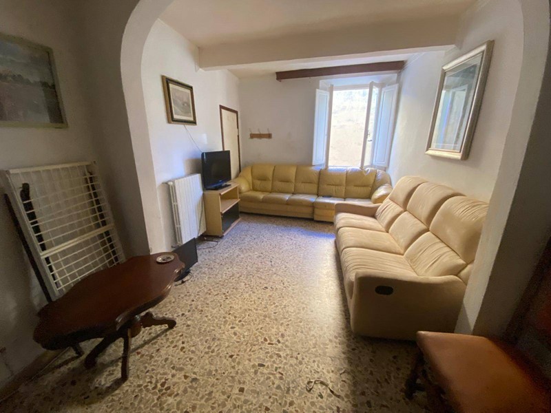 Casa Indipendente in Affitto a Palaia, 650€, 90 m²