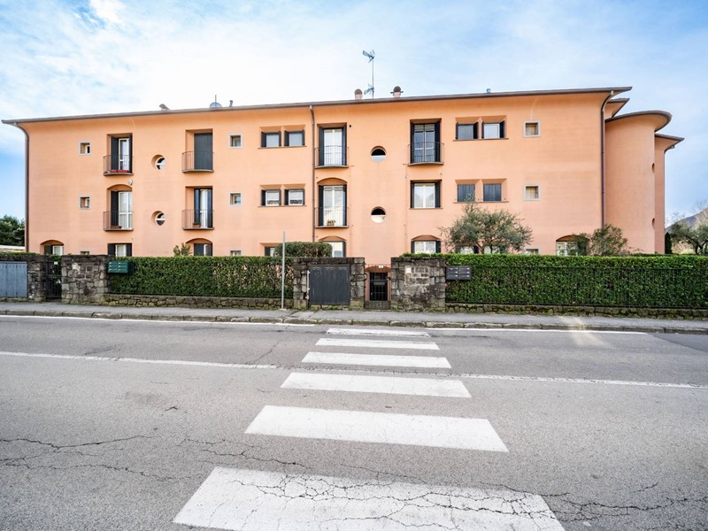 Bilocale in Vendita a Valmadrera, 160'000€, 58 m²