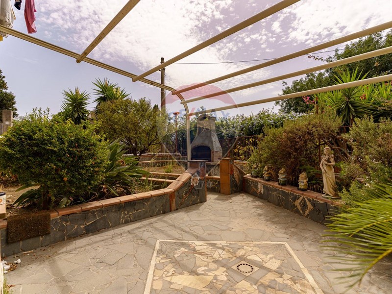 Appartamento in Vendita a Gravina di Catania, 184'000€, 169 m²