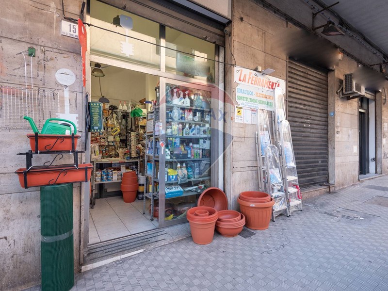 Attività commerciale in Vendita a Catania, 43'000&euro;, 50 m²