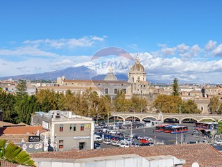 Monolocale in Vendita a Catania, 310'000€, 1000 m²