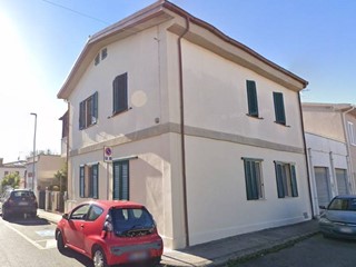 Trilocale in Vendita a Cecina, 85'500&euro;, 89 m²