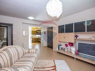 Appartamento in Vendita a Caltagirone, 158'000€, 130 m²