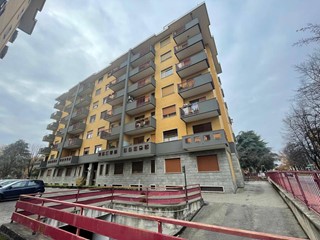 Trilocale in Vendita a Collegno, 188'000&euro;, 86 m²