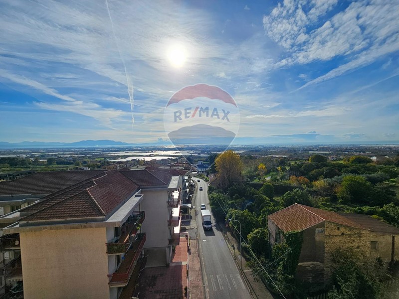 Quadrilocale in Vendita a Pontecagnano Faiano, 128'000&euro;, 115 m²