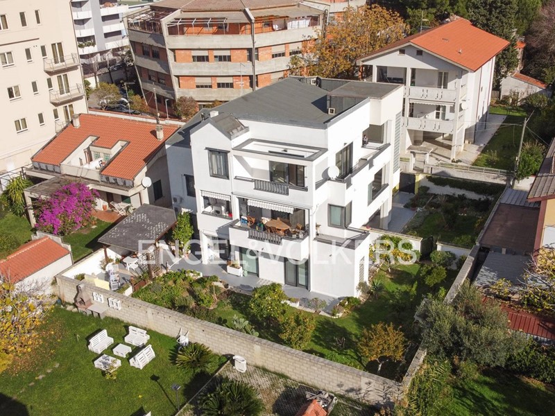 Appartamento in Vendita a Montesilvano, 1'100'000&euro;, 581 m²