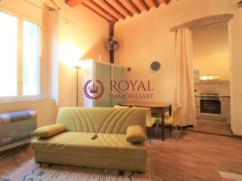 Bilocale in Affitto a Livorno, 700€, 45 m²