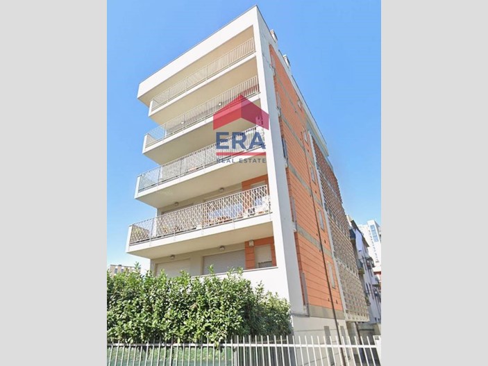 Attico in Vendita a Milano, 595'000&euro;, 160 m²