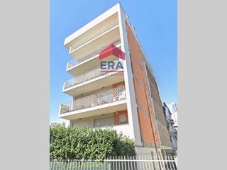 Attico in Vendita a Milano, 595'000&euro;, 160 m²