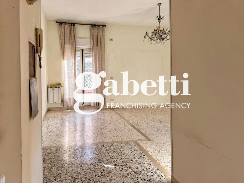 Attico in Vendita a Roma, 309'000&euro;, 96 m²