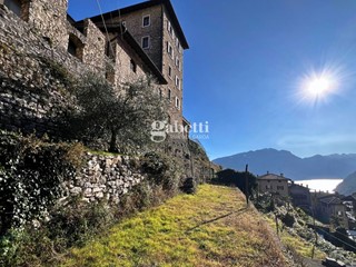 Trilocale in Vendita a Tenno, 239'000&euro;, 120 m², con Box