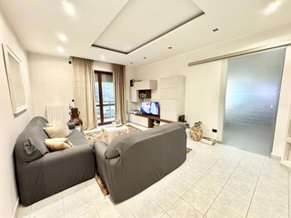 Quadrilocale in Vendita a Collegno, 225'000&euro;, 100 m²