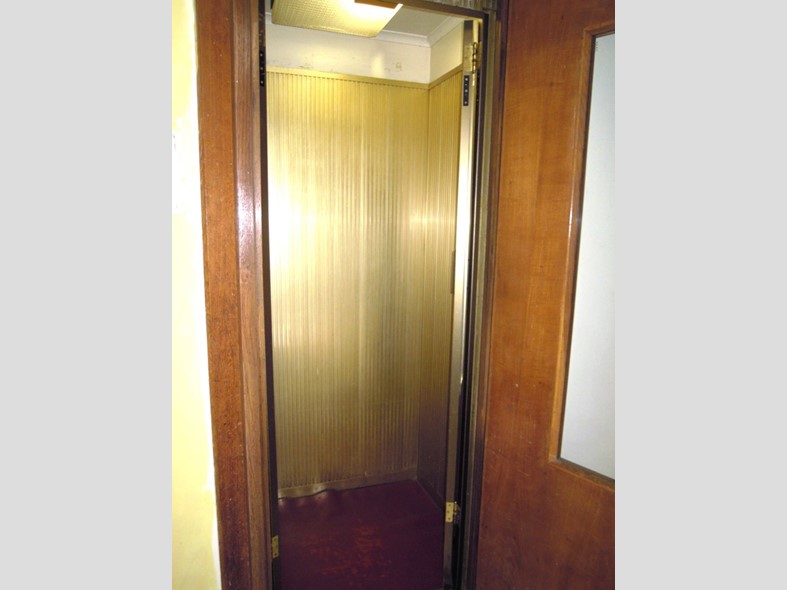 Appartamento in Vendita a Roma, 630'000€, 150 m², con Box