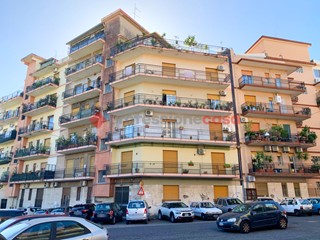 Monolocale in Affitto a Catania, 300€, 15 m²