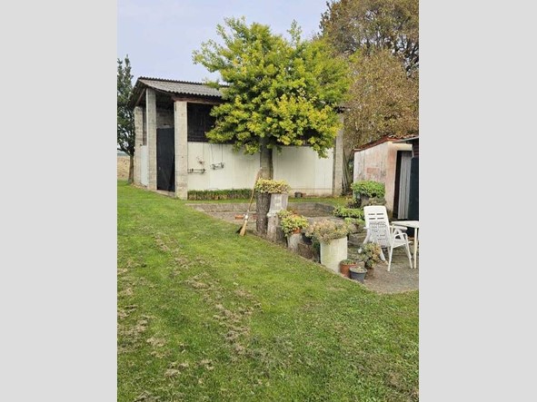 Rustico in Vendita a Mirano, 150'000€, 160 m²