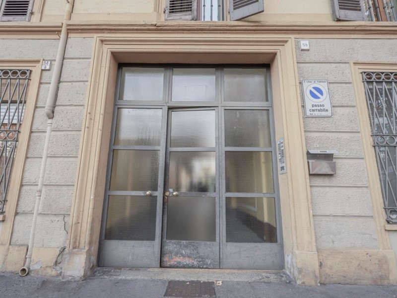 Trilocale in Vendita a Torino, 49'000€, 37 m²