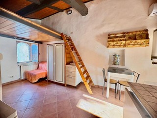 Monolocale in Affitto a Palombara Sabina, 300€, 25 m²